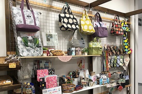 うるま市市役所内 ハピメロ